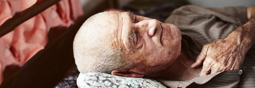 Gefährdet sind vor allem ältere Männer, die Begleitkrankheiten haben und bettlägerig sind. (Agenturfoto)