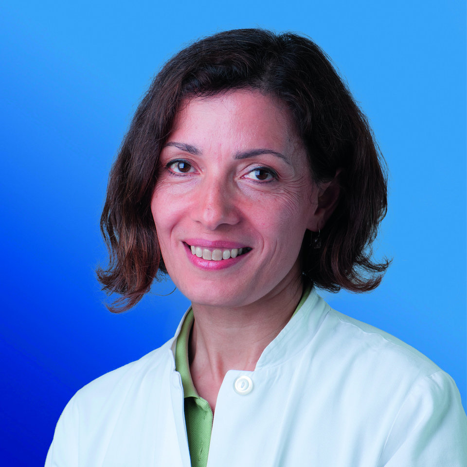 Dr. Sebahat Şat (Fachärztin für Innere Medizin – Nephrologie, Diabetologin, Hypertensiologin DHL MVZ DaVita Rhein-Ruhr GmbH Düsseldorf)